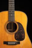 Martin D-28 Street Legend