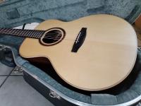 Lakewood J-31 Custom