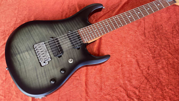 Preview: Sterling by Music Man John Petrucci JP157 MN Trans Black Satin UVP:2399.- Preview: Sterling by Music Man John Petrucci JP157 MN Trans Black Satin UVP:2399.-