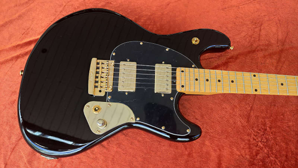 Preview: Sterling by Music Man Jared Dines StingRay Guitar MN Black UVP:1229.- Preview: Sterling by Music Man Jared Dines StingRay Guitar MN Black UVP:1229.-